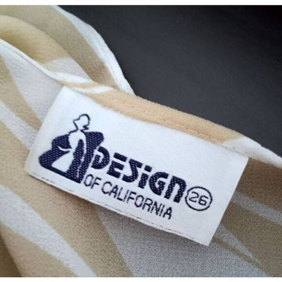 DESIGN 26 CREAM & BEIGE SKIRT SET SZ.M EUC. - Picture 6 of 7